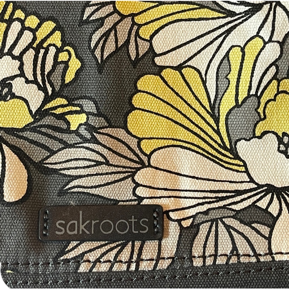 Sakroots Artist Circle Crossbody Bag Spring Summer Vibes - Picture 2 of 14